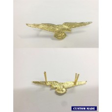 Uniform accessories gold plated badge 